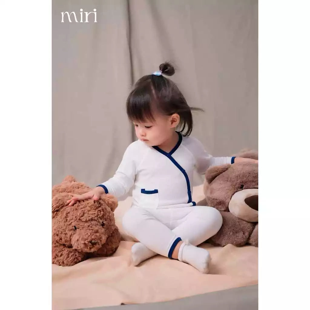 Bộ dài MIRI cho bé cài lệch viền phối màu chất liệu rayon bamboo mềm mịn co giãn thoải mái
