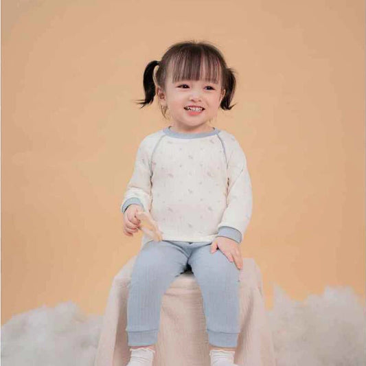 Bộ đồ dài trẻ em bo tay phối màu chất liệu polyester kết hợp rayon họa tiết dễ thương
