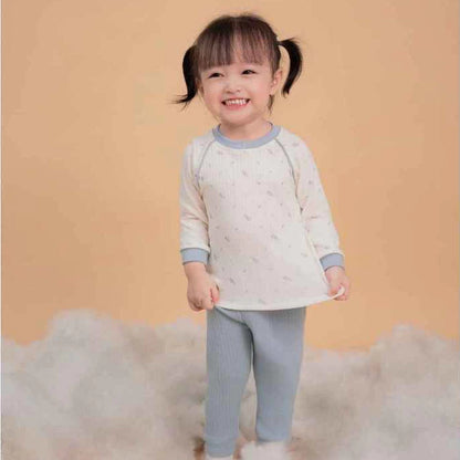 Bộ đồ dài trẻ em bo tay phối màu chất liệu polyester kết hợp rayon họa tiết dễ thương