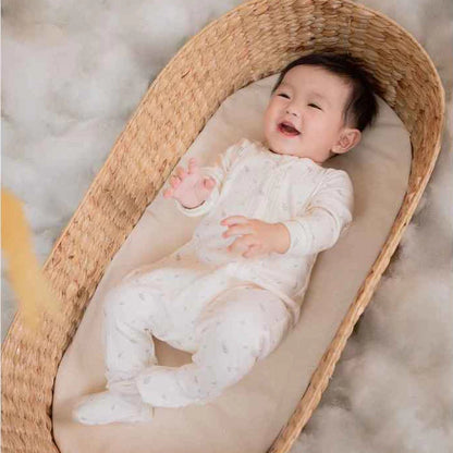 Sleepsuit cài chéo dài tay phối bao chân chất liệu polyester kết hợp rayon thoải mái cho bé